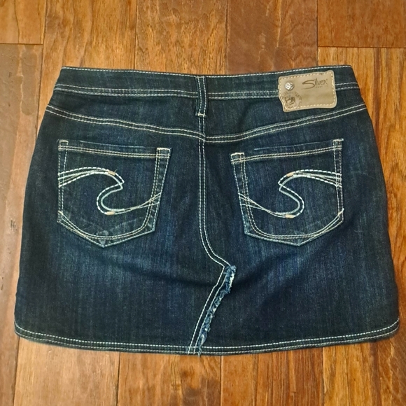 Silver Jeans Janet Skirt - Picture 3 of 5